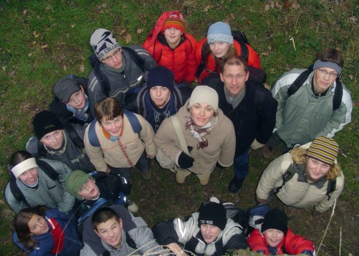 Spole�n� foto u nov� zalo�en�ho m�sta Dv�Beache, jeho� starostou se stal Zouby!