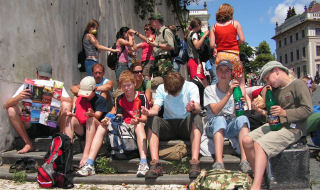 Společně před Hradem